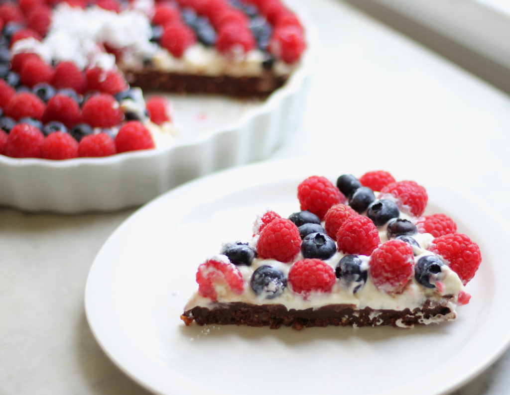 chocolate berry tart