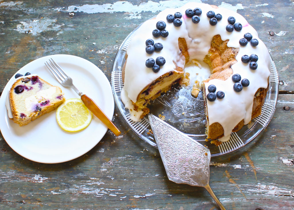 blueberry lemon cream cheese cake