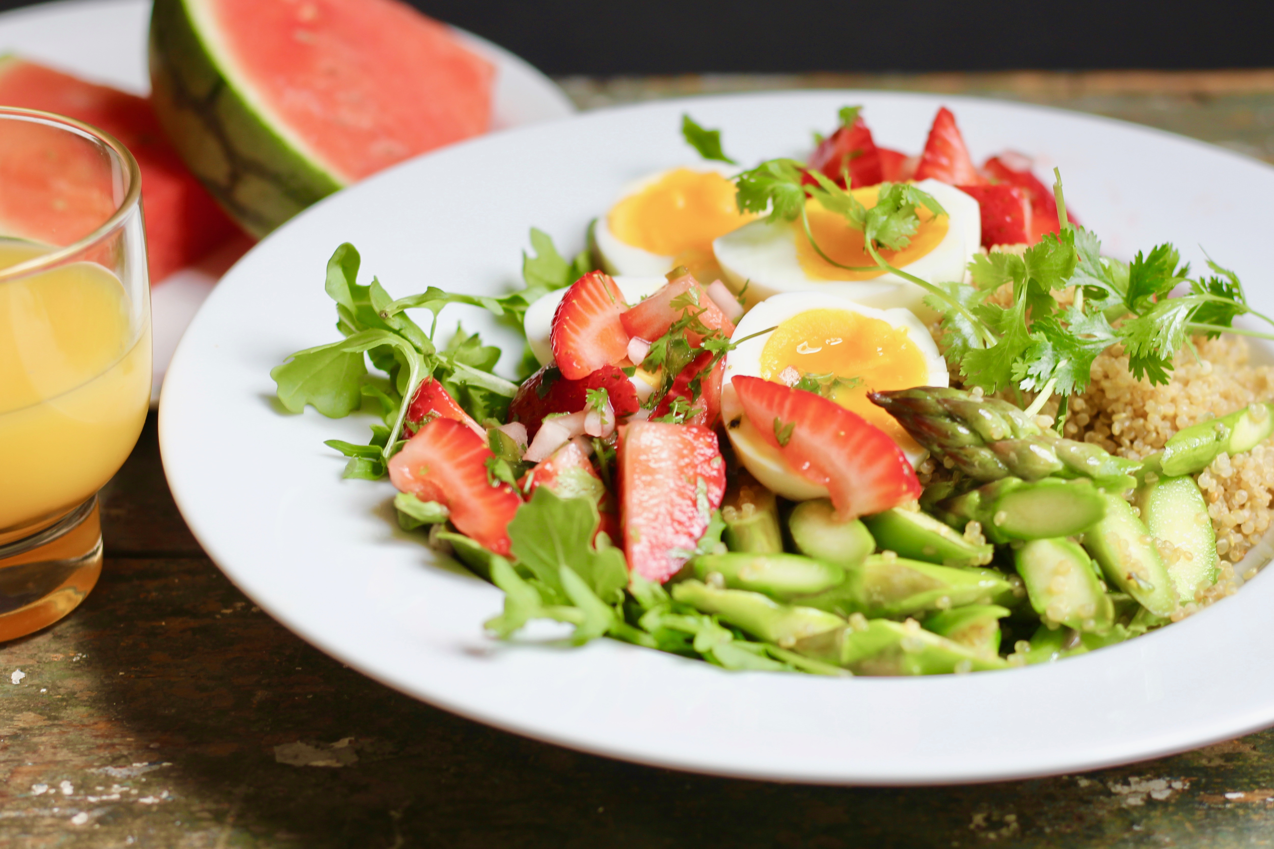 spring quinoa breakfast bowl
