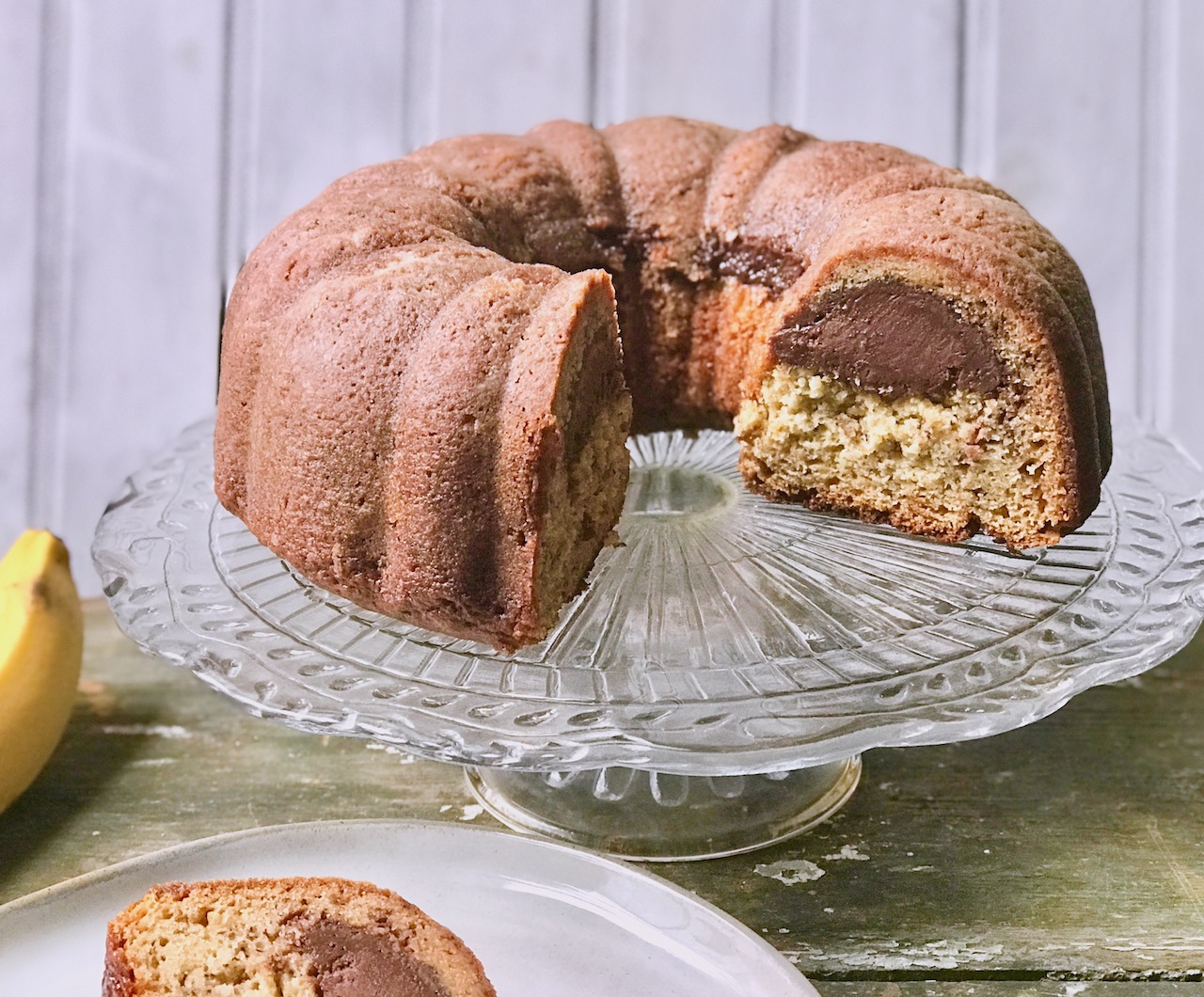 banana tunnel of fudge cake